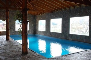 Una piscina techada