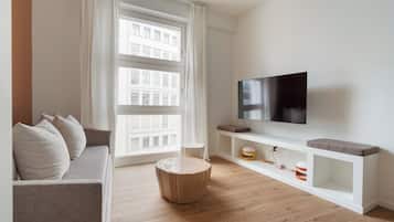 Appartement | Coin séjour | Télévision à écran plat de 40 pouces avec chaßnes par satellite