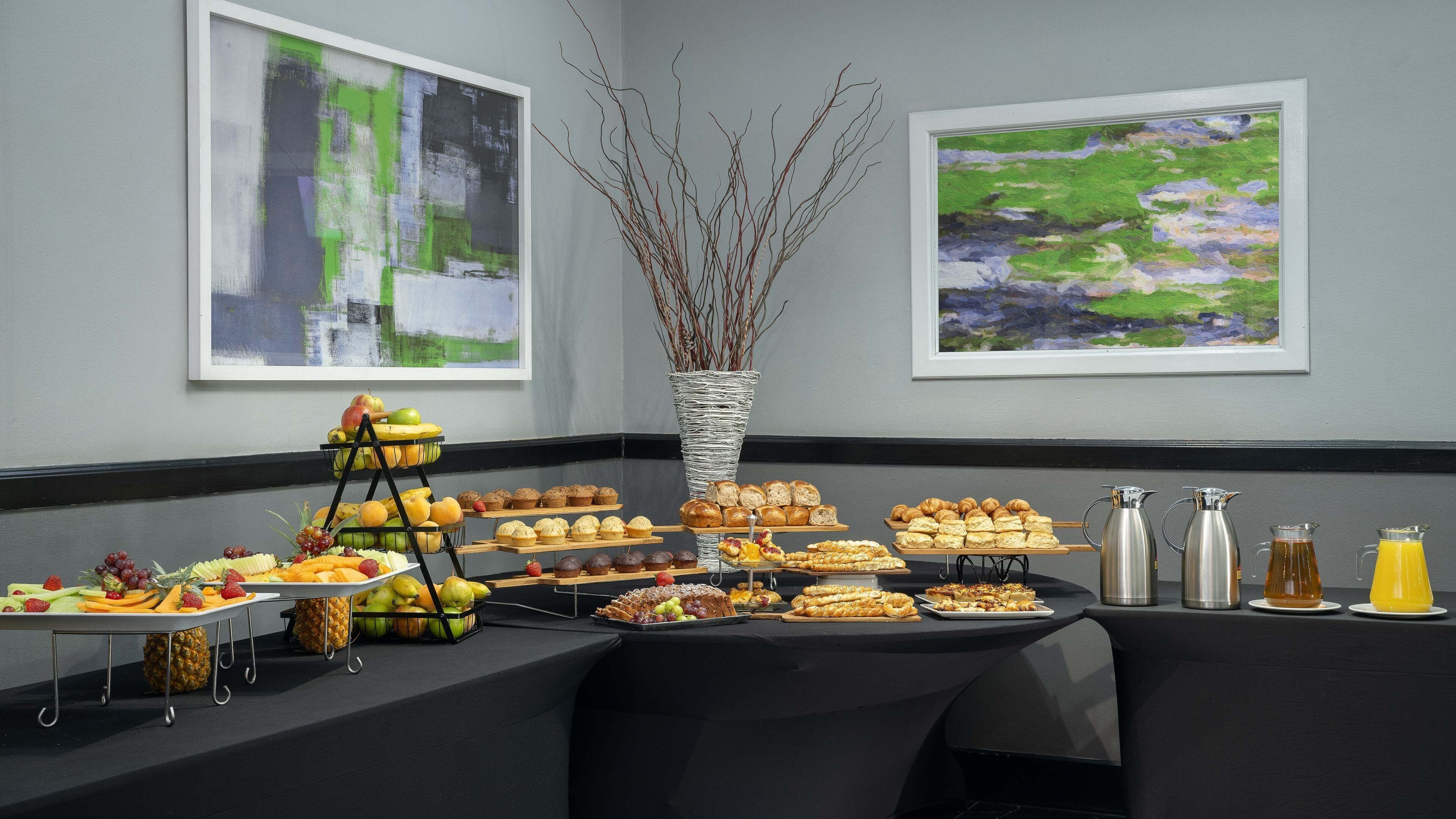 breakfast, lunch and dinner served