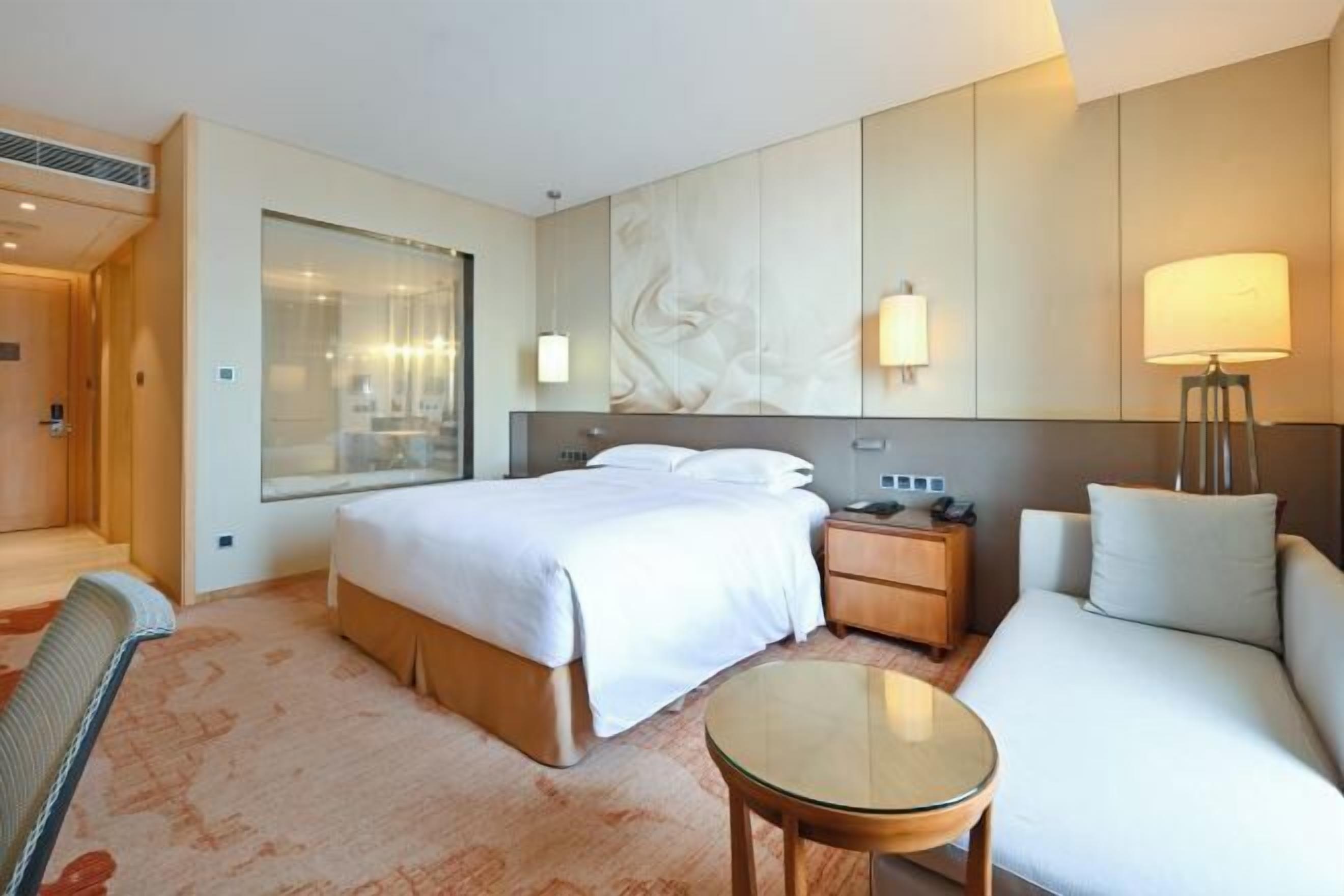 Literie de qualité supérieure, couette en duvet d'oie, minibar