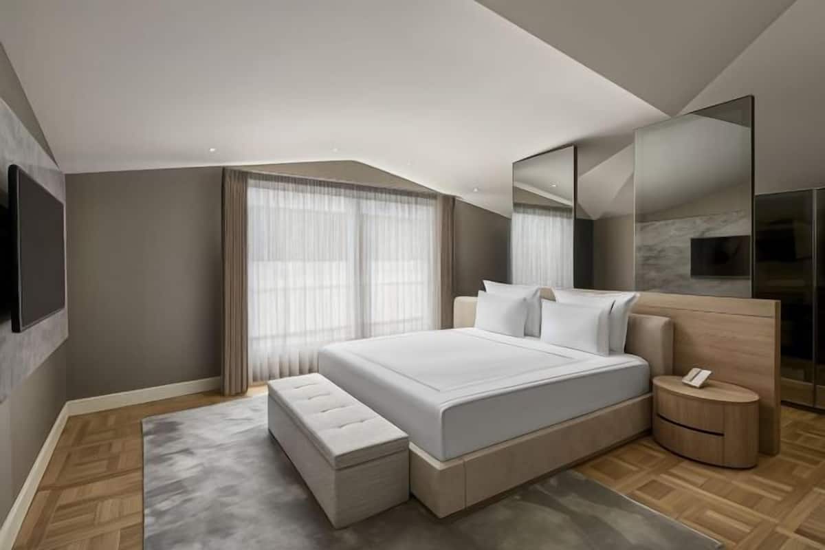 1 chambre, literie de qualité, minibar, coffre-fort