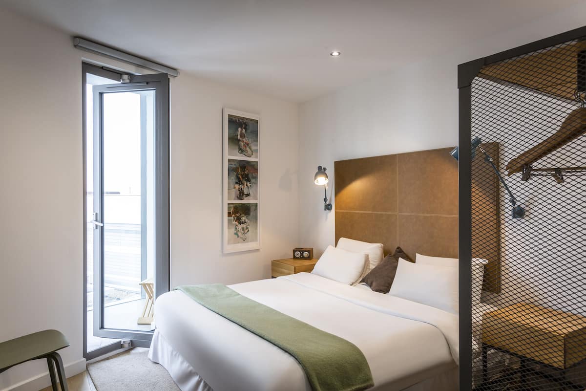 1 bedroom, in-room safe, desk, laptop workspace