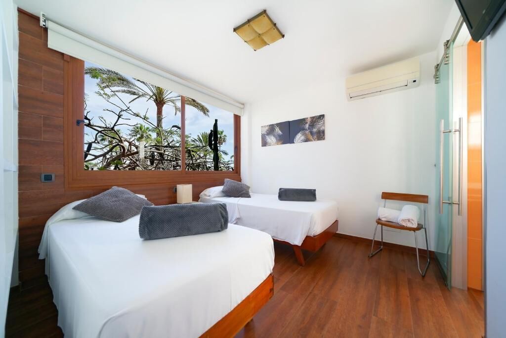 1 bedroom, in-room safe, laptop workspace, blackout drapes