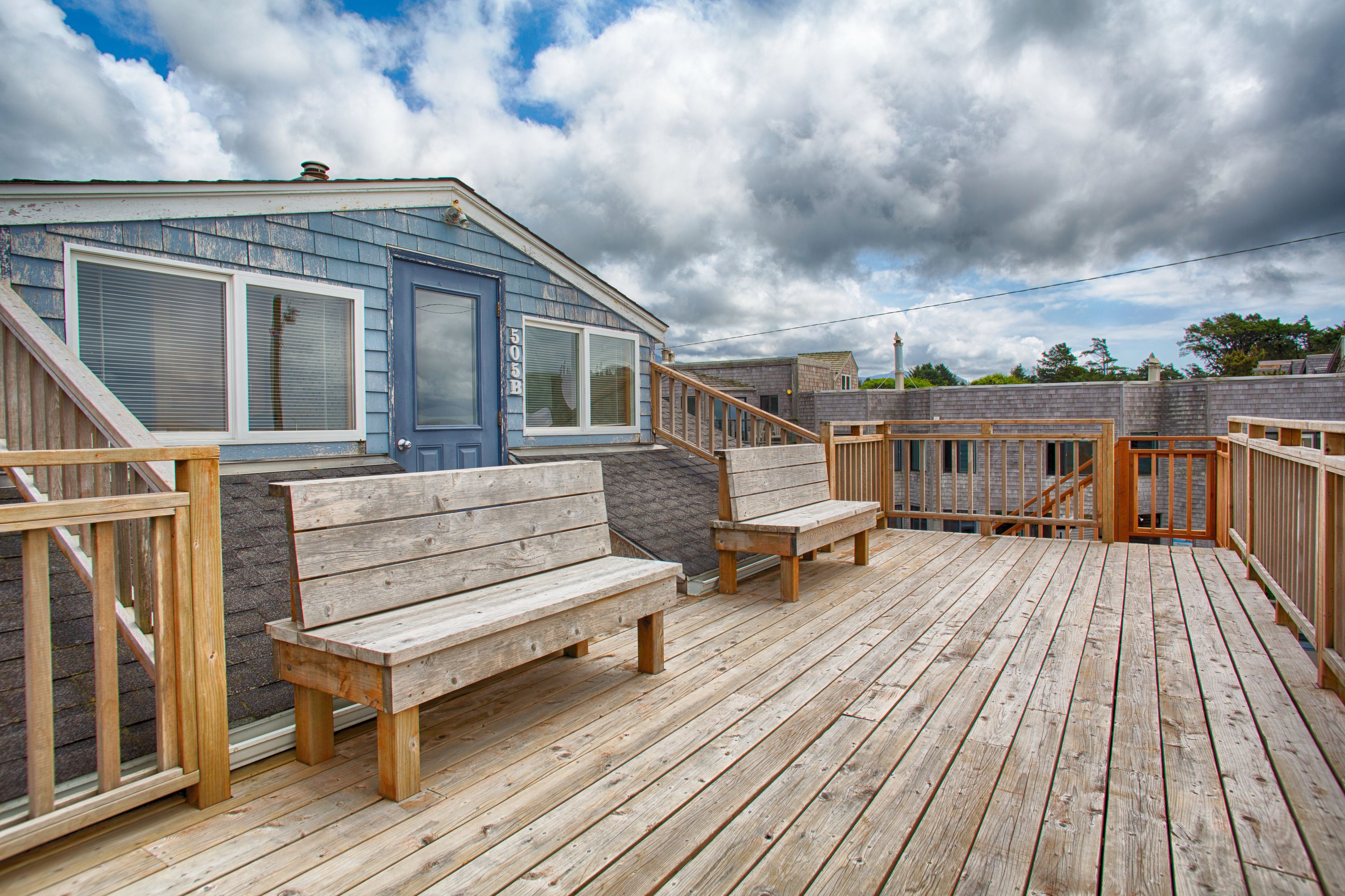 classic cottage, 3 bedrooms, ocean view, oceanfront | balcony