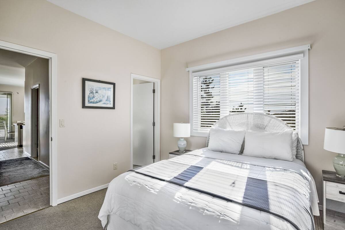 Condo | Individually decorated, individually furnished, laptop workspace