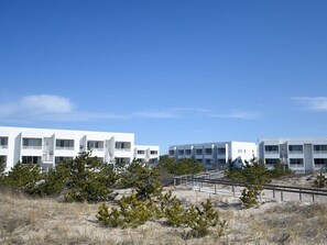 Exterior - The Hermitage (Amagansett)