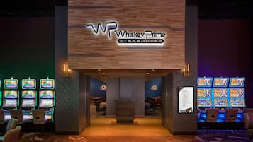 3 restaurants, breakfast, lunch, dinner served; American cuisine