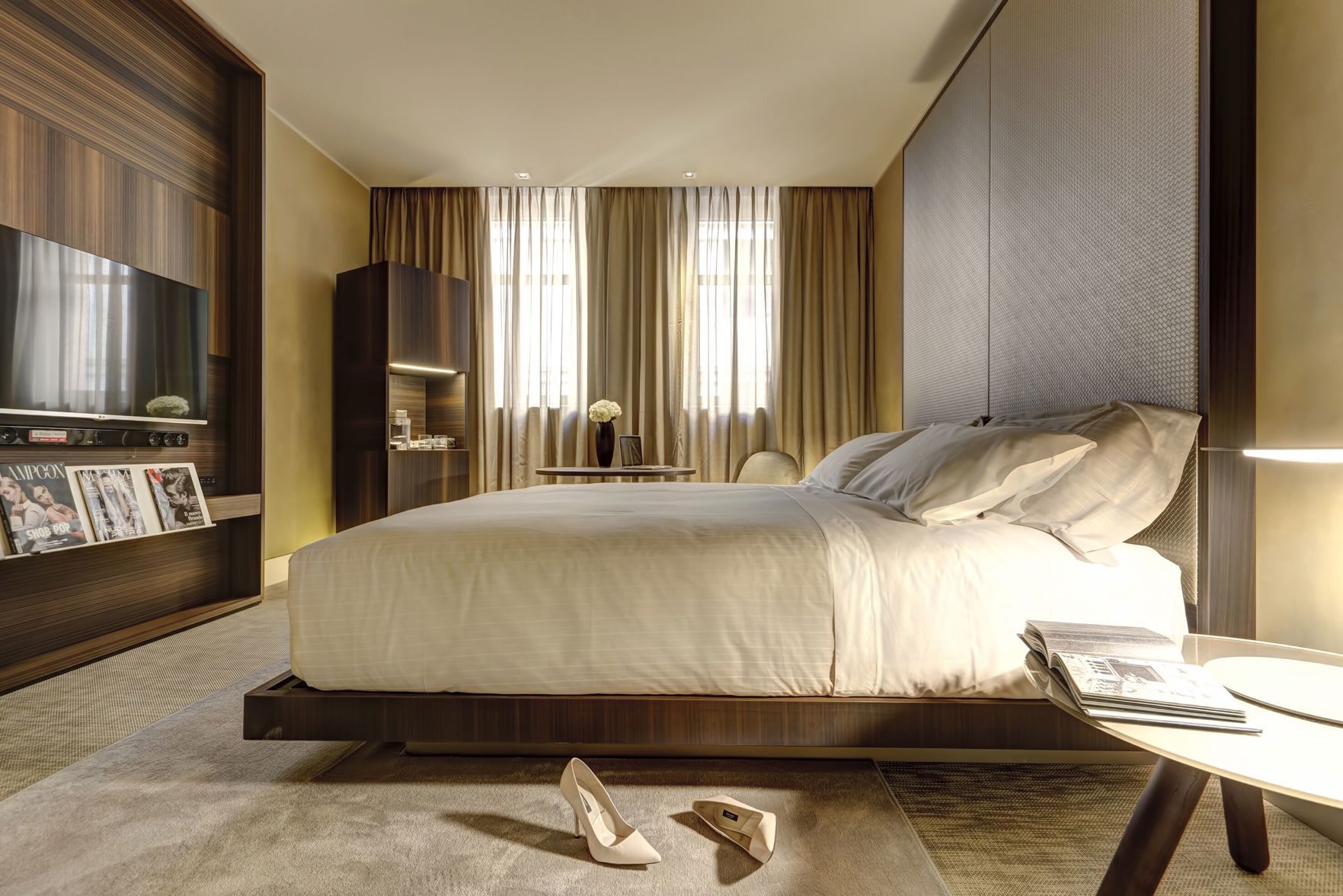 Ropa de cama de alta calidad, minibar, caja fuerte y escritorio