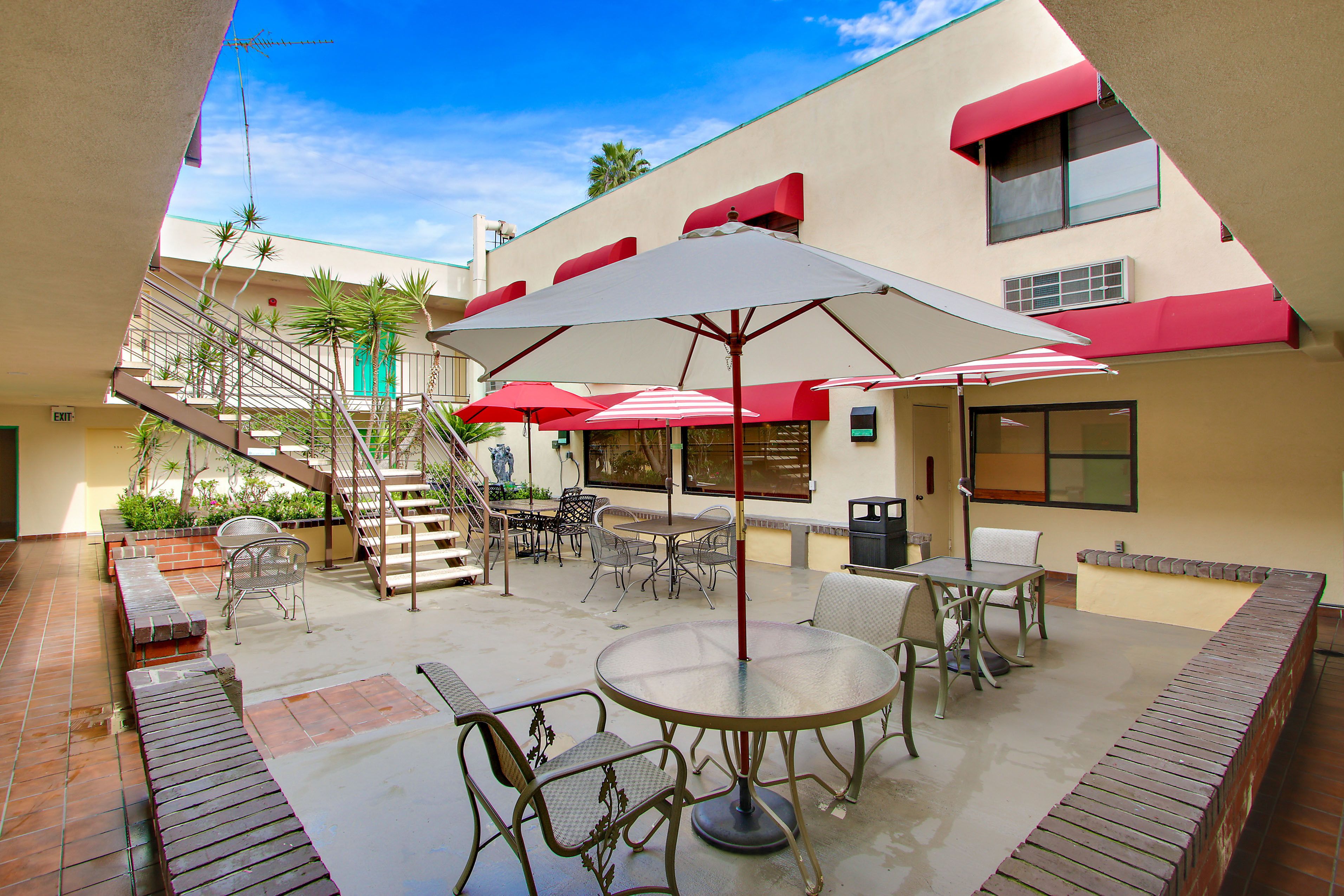 Photo - Rotex Western Inn