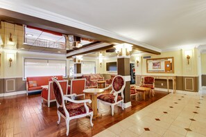 Sala de estar en el lobby