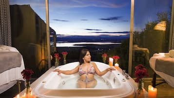 Couples treatment rooms, body treatments, deep-tissue massages