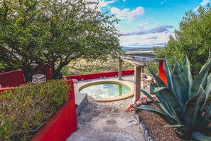 Outdoor pool - View Hotel Boutique (San Miguel de Allende)