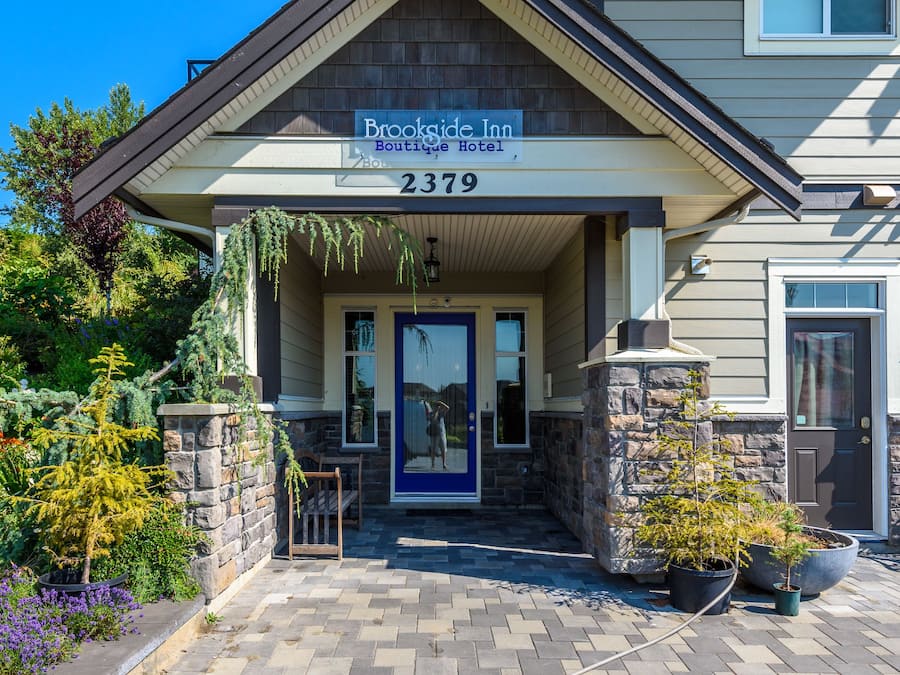 The "Secret Garden" Suite | Property entrance