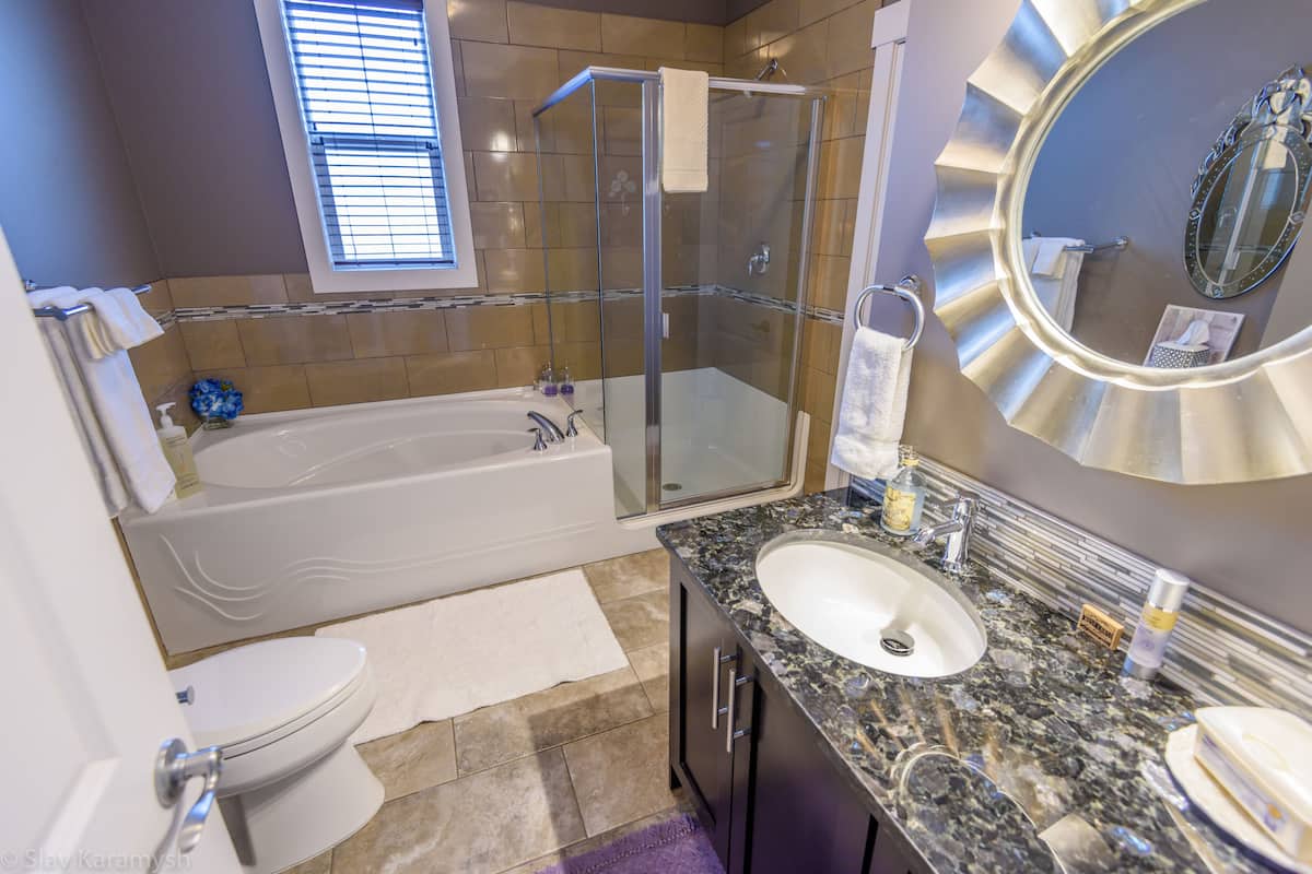 the "midnight in paris" suite | bathroom | free toiletries, hair dryer, bathrobes, towels