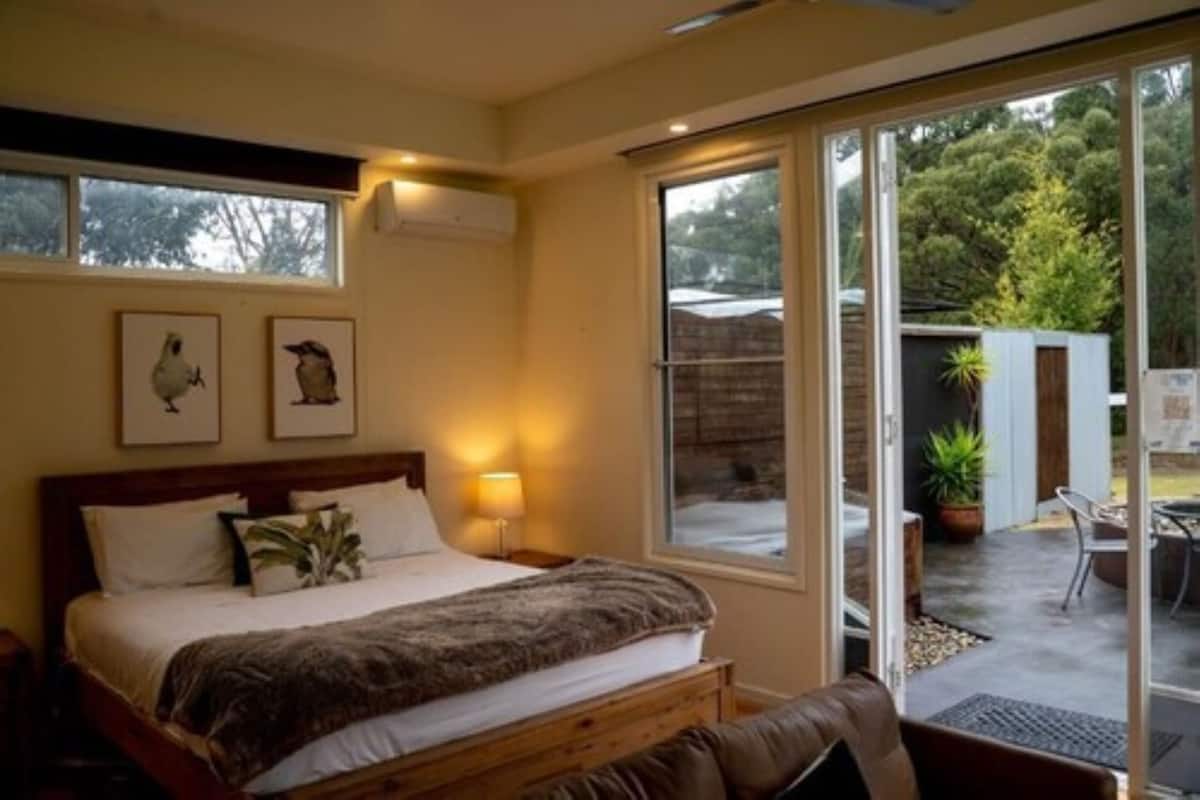 Honeysuckle Villa