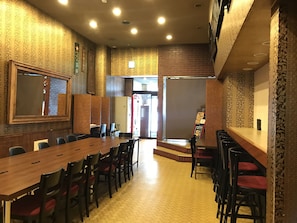 Desayuno buffet (JPY 1300 por persona)