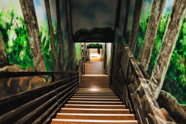 Staircase - Rain Forest Hotel (Kuala Lumpur)