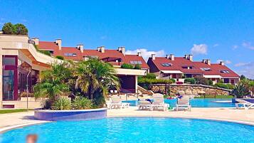 Indoor pool, outdoor pool, pool loungers