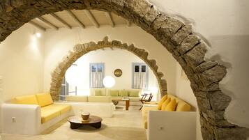 Superior suite | Woonruimte | Lcd-televisie