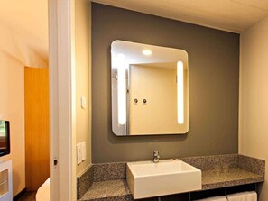 Shower, eco-friendly toiletries, hair dryer, bidet