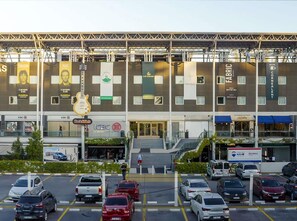 Exterior - Ibis Pilar (Villa Rosa)
