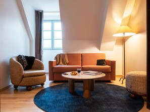 Standard-Suite, 1 Doppelbett und Schlafsofa