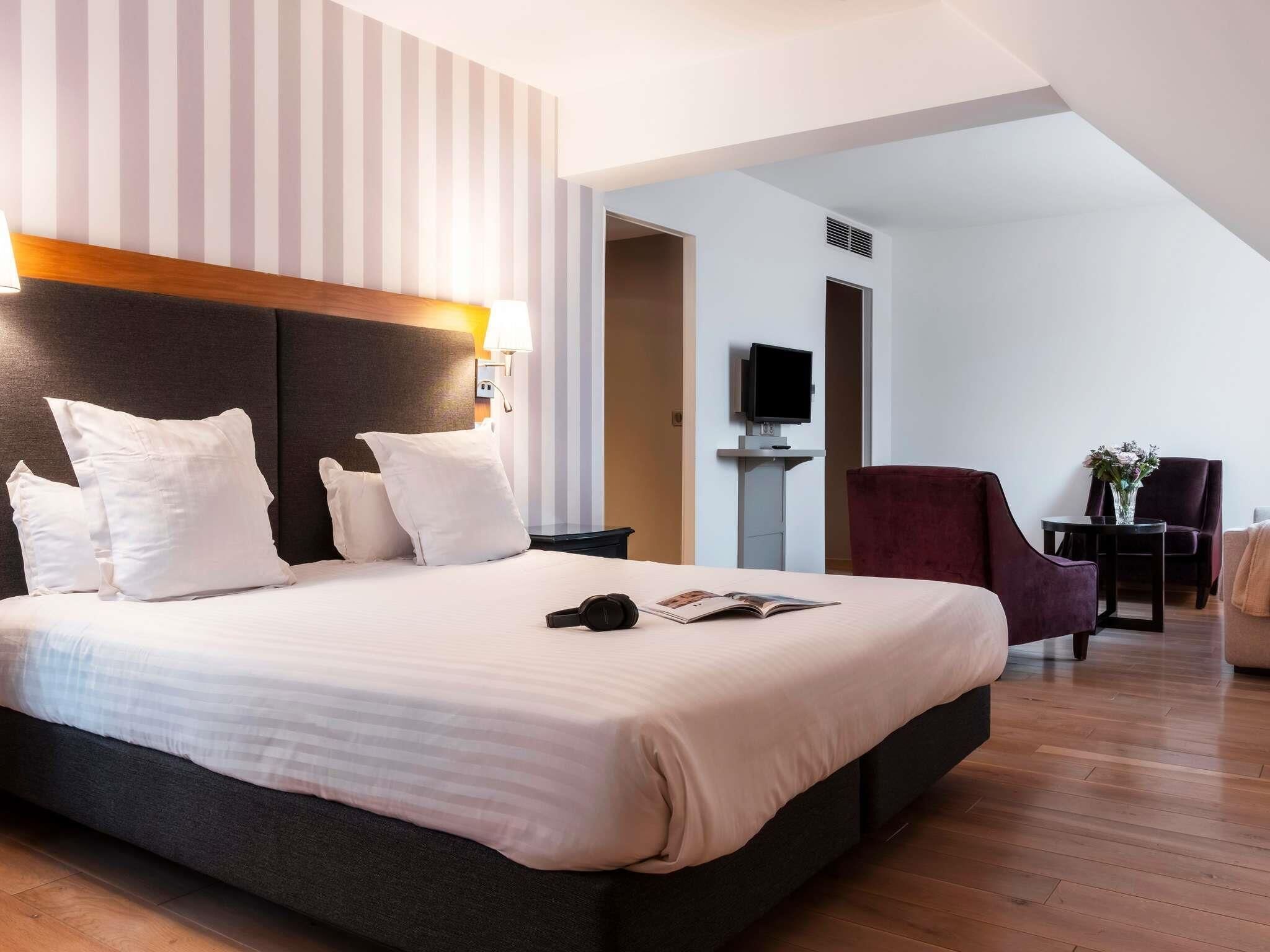 Rum - 1 queensize-säng med bäddsoffa (Privilege) | Sängtillbehör av högsta kvalitet och memory foam-madrasser