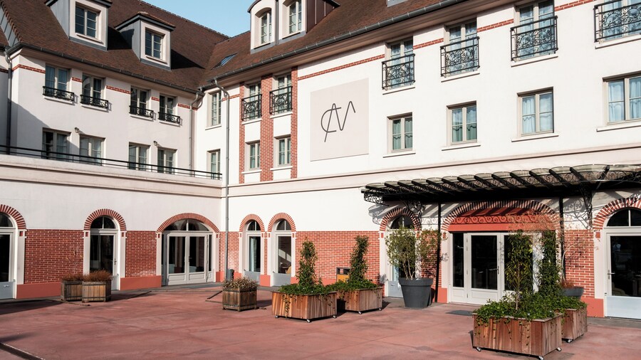 Mercure Maintenon