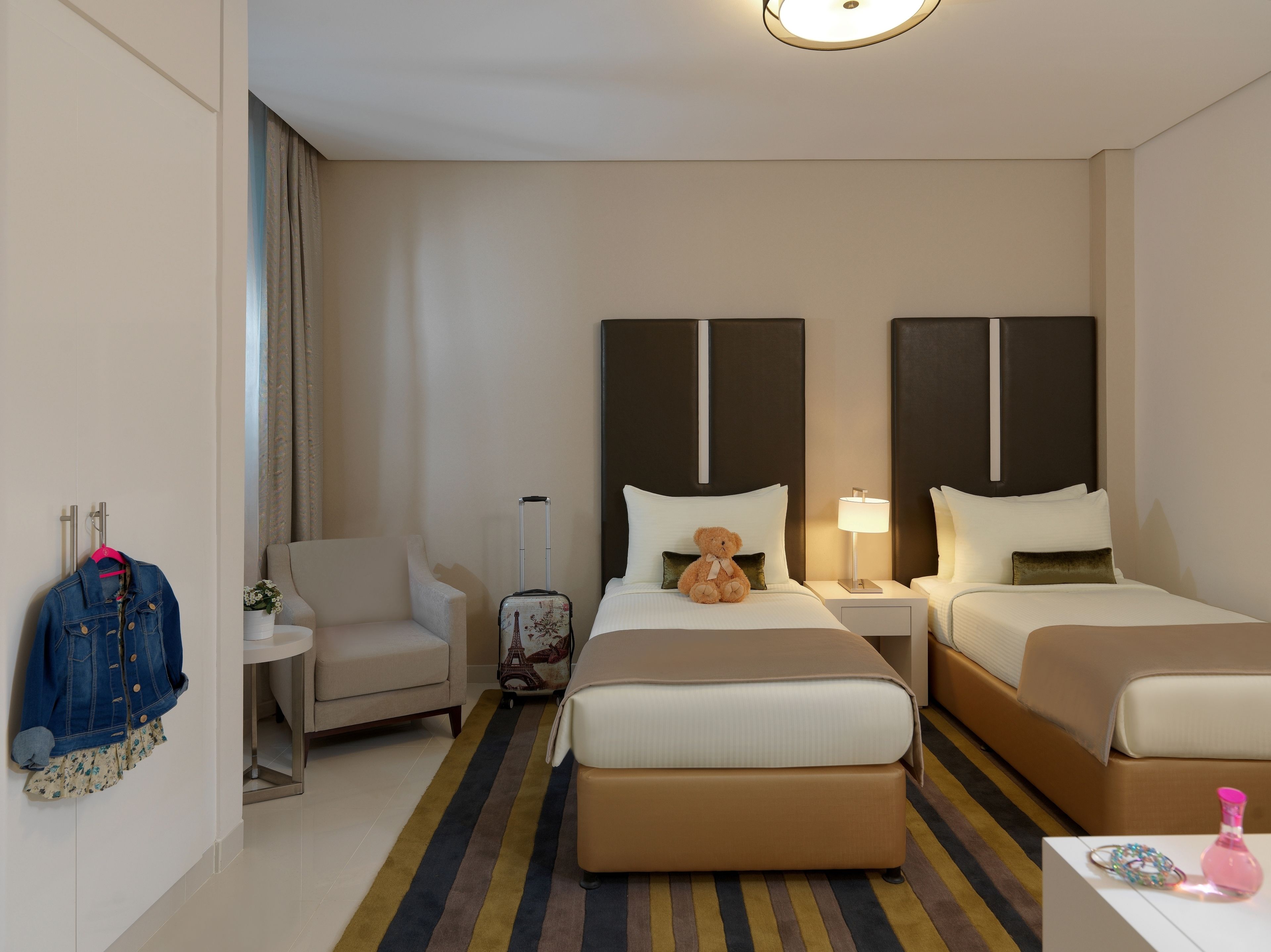 premium bedding, in-room safe, desk, soundproofing