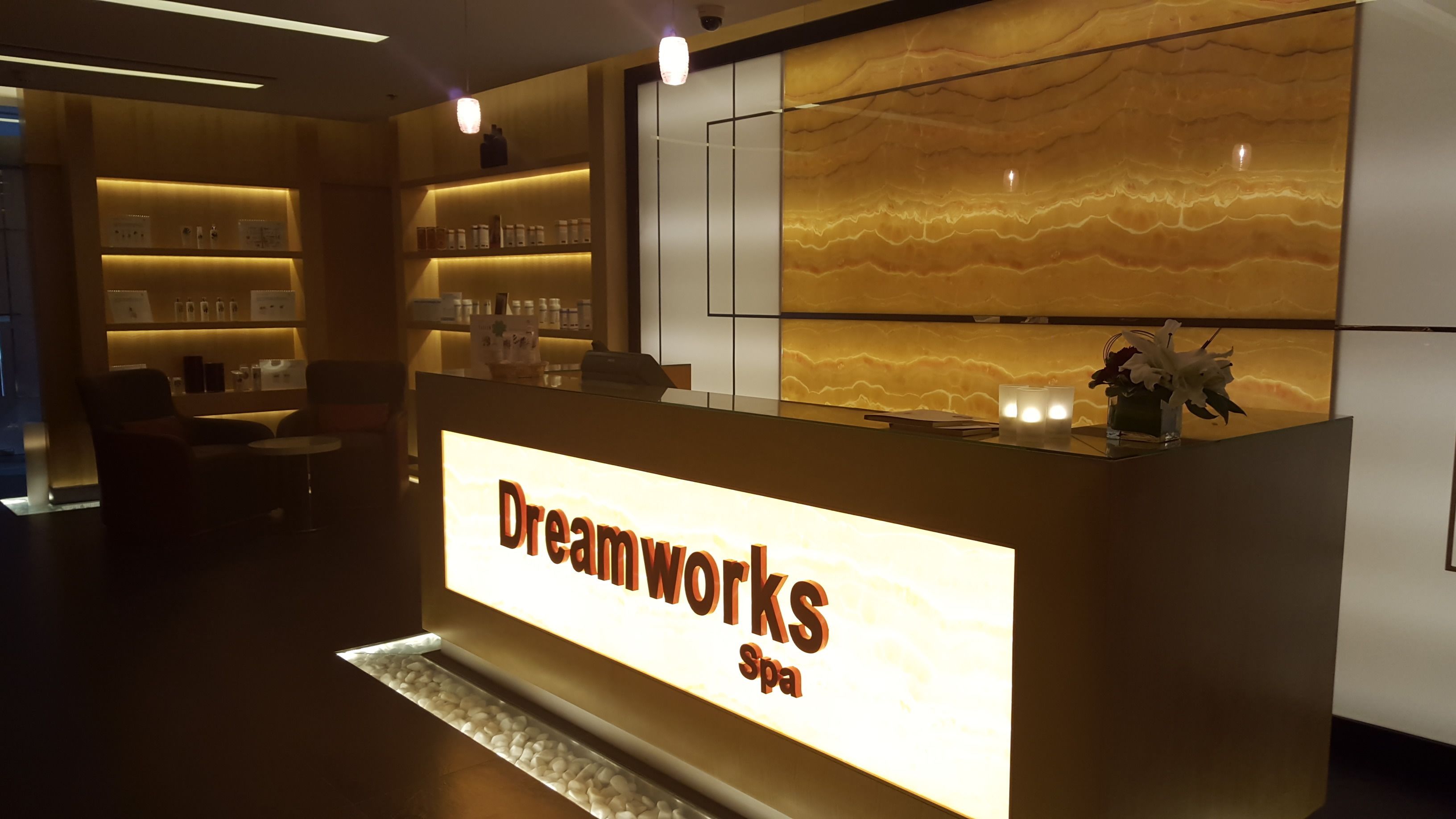 sauna, steam room, aromatherapy, body wraps, body scrubs