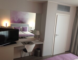 Modern Cosy Double Room (1 queen bed) | Utsikt fra rommet