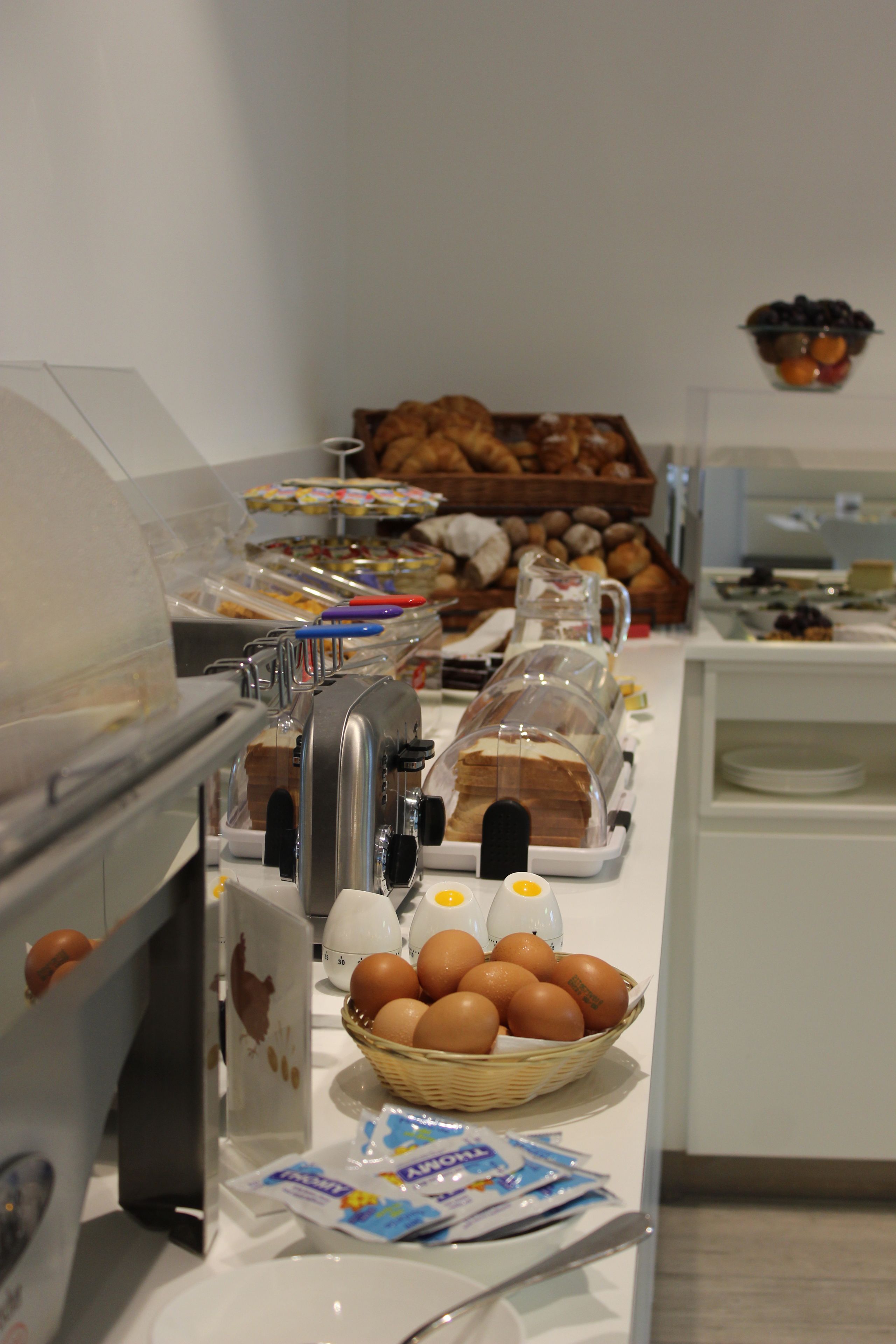 daily buffet breakfast (chf 23 per person)