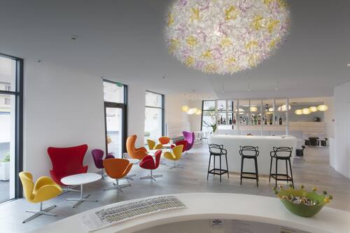 Sala de estar en el lobby