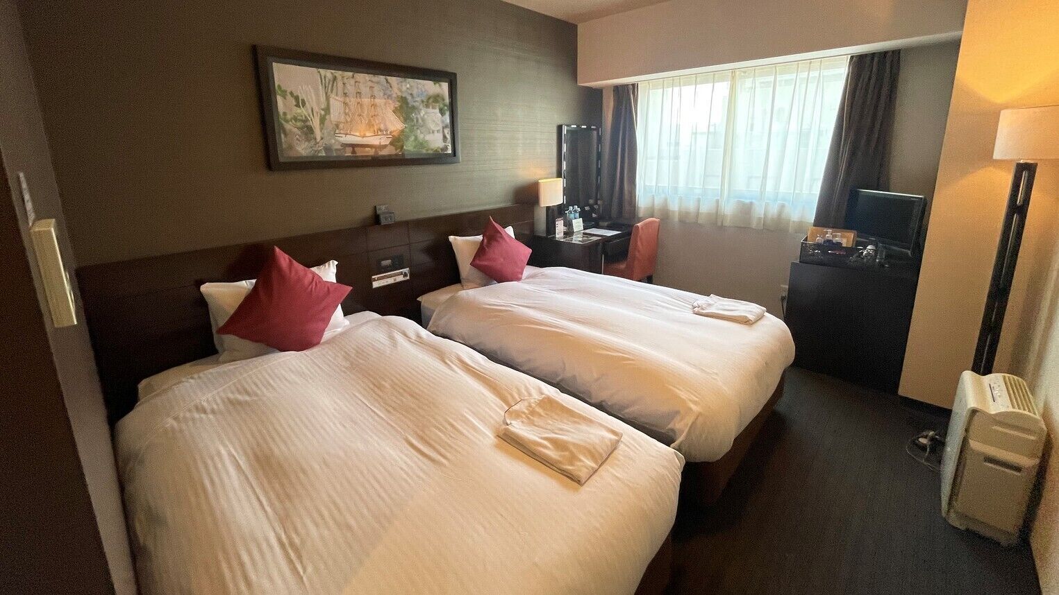 In-room safe, desk, iron/ironing board, free WiFi