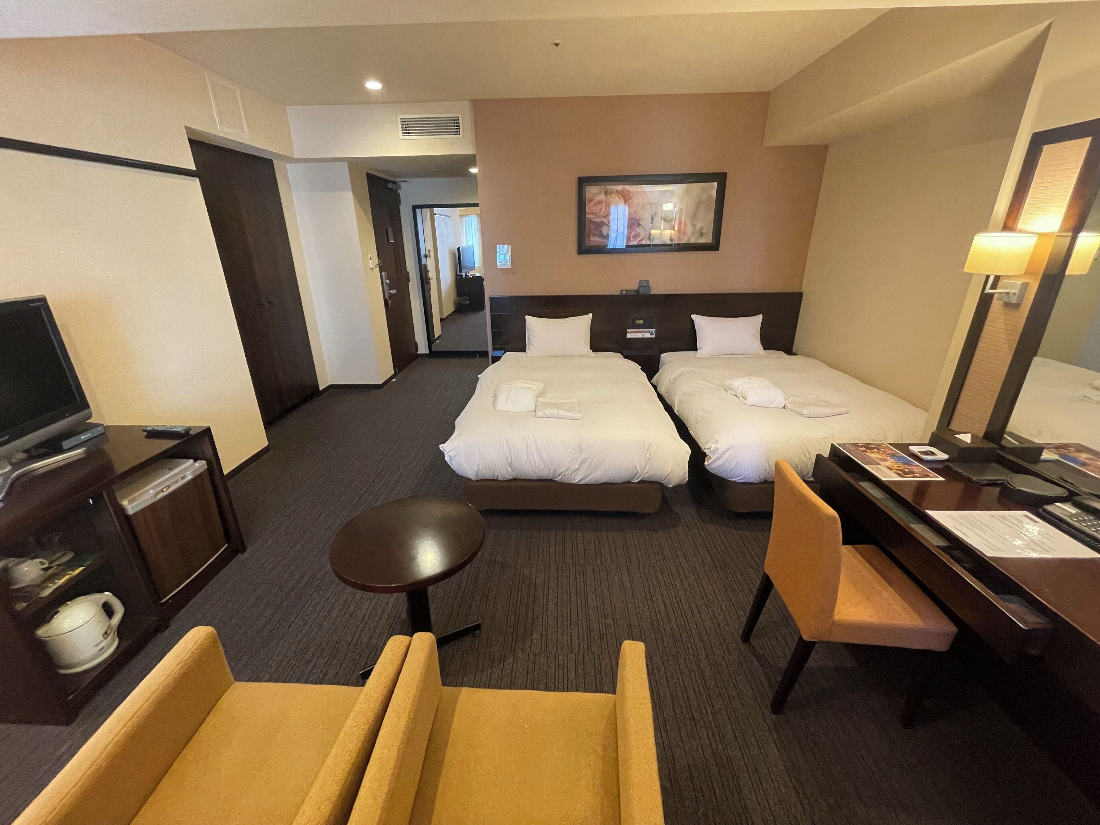 In-room safe, desk, iron/ironing board, free WiFi