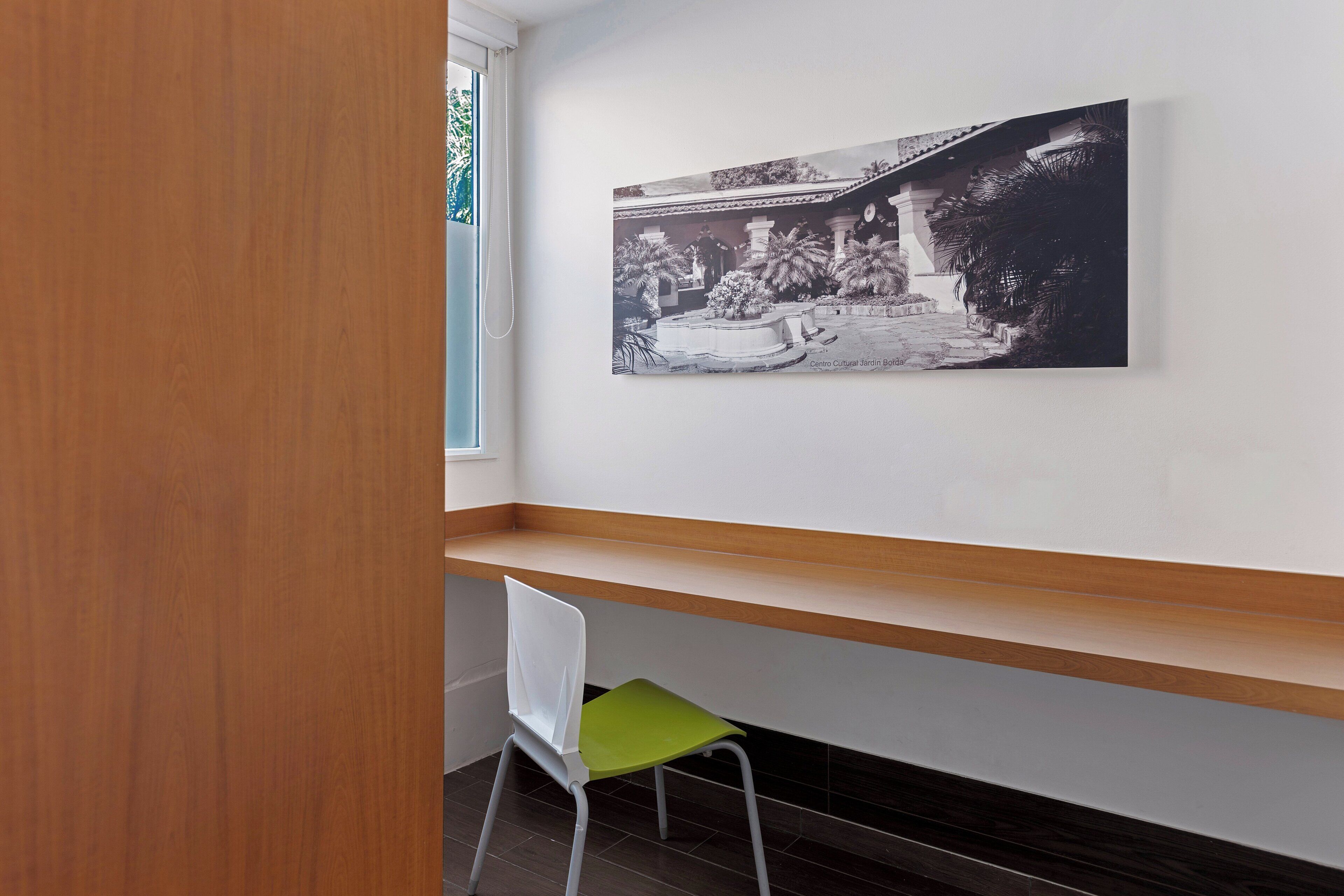 in-room safe, desk, free wifi, bed sheets