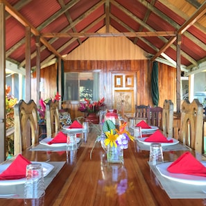 Family House | Dining room