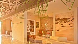 Lobby sitting area - AG Hotel & Spa Marrakech (Oulad Hassoune)