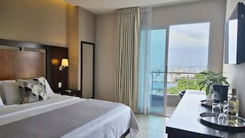 Ropa de cama de alta calidad y minibar