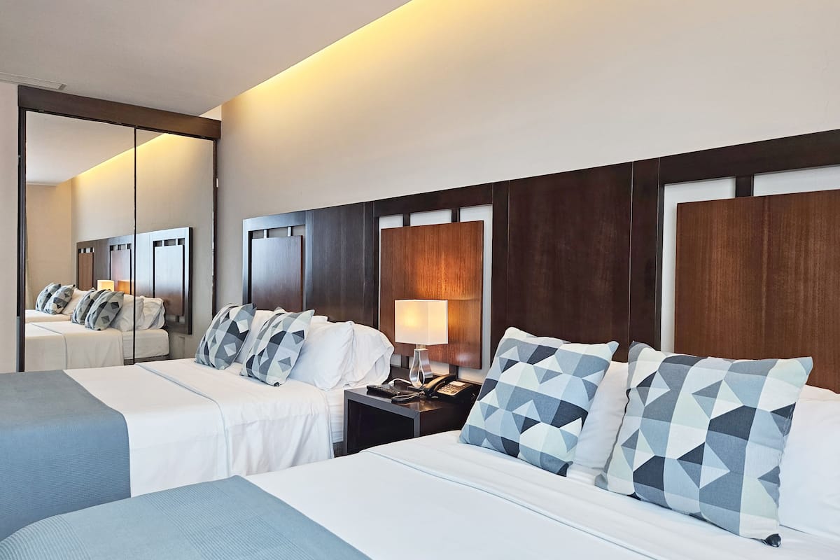 double twin room, city view | premium bedding, minibar, in-room safe, soundproofing