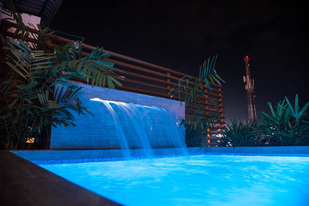 outdoor pool, pool loungers