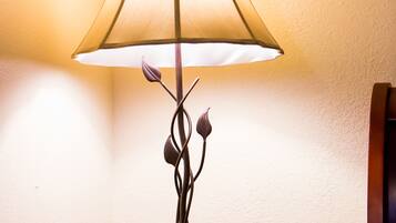 Double Queen | Soundproofing, iron/ironing board, free WiFi