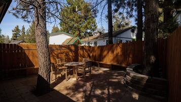 標準小屋, 獨立浴室 (Loft Cabin) | 露台/庭院