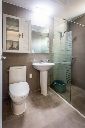 3 Bed room | Salle de bain
