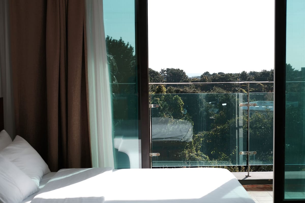 Suite Family | Literie de qualité supérieure, rideaux occultants, Wi-Fi gratuit