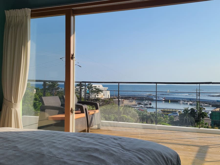 Egyptian cotton sheets, down comforters, laptop workspace, soundproofing