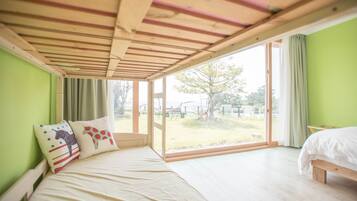 Family Quadruple Room (4 Person Room)