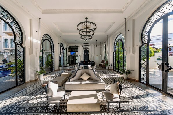 Lobby sitting area - Sarai and Wander (Siem Reap)