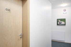 Hallway - Northern Comfort Apartments (Reykjavik)