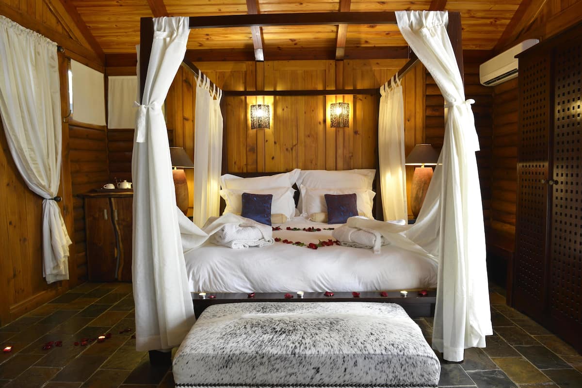 Romantic Room (Romantic)